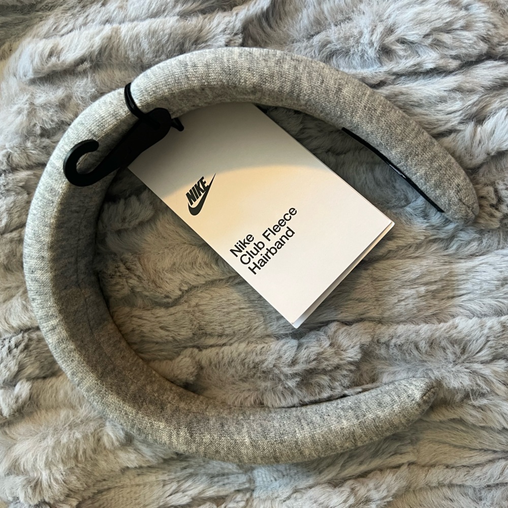 Nike Headband NWT Club Fleece